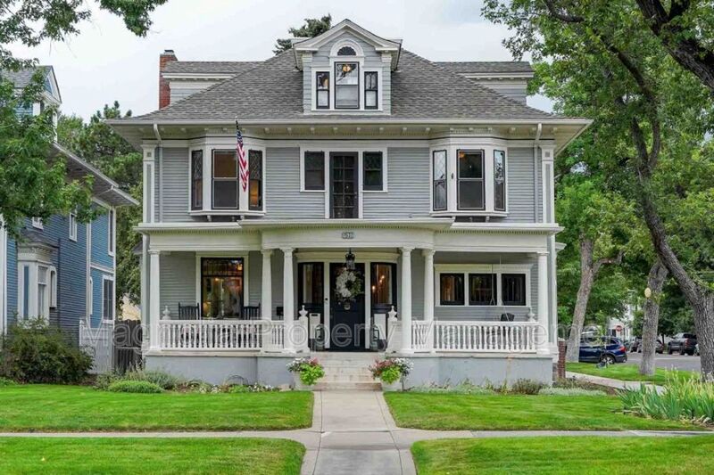 Colorado Springs House: 1532 N Nevada Ave
