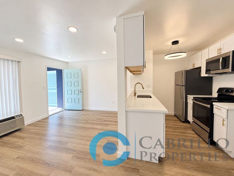 San Diego Condo: 4825 70th St.