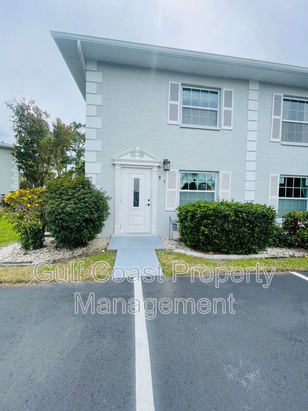 North Fort Myers House: 7092 Nantucket Cr