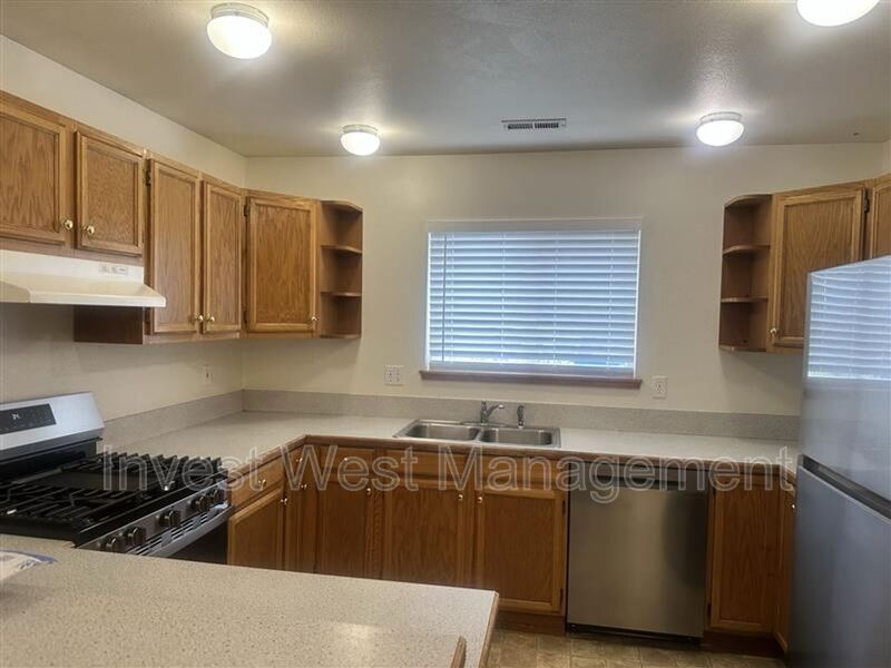 Vancouver House: 15116 NE 80th Street