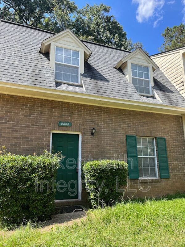 Tallahassee House: 2366 Gregory Drive