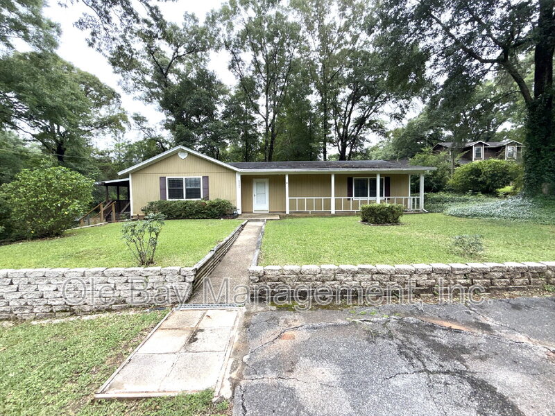 Semmes House: 9345 Spice Pond Rd Ext