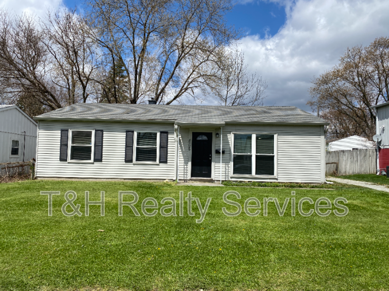 Indianapolis House: 8126 Gilmore Road