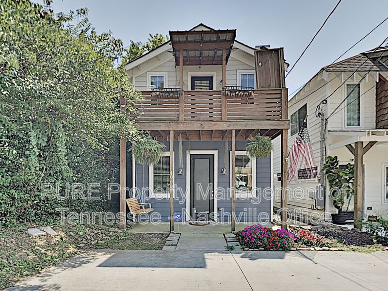 Nashville House: 1046 Zophi St