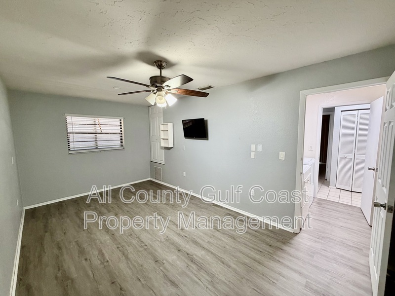 Main Rental Photo 9