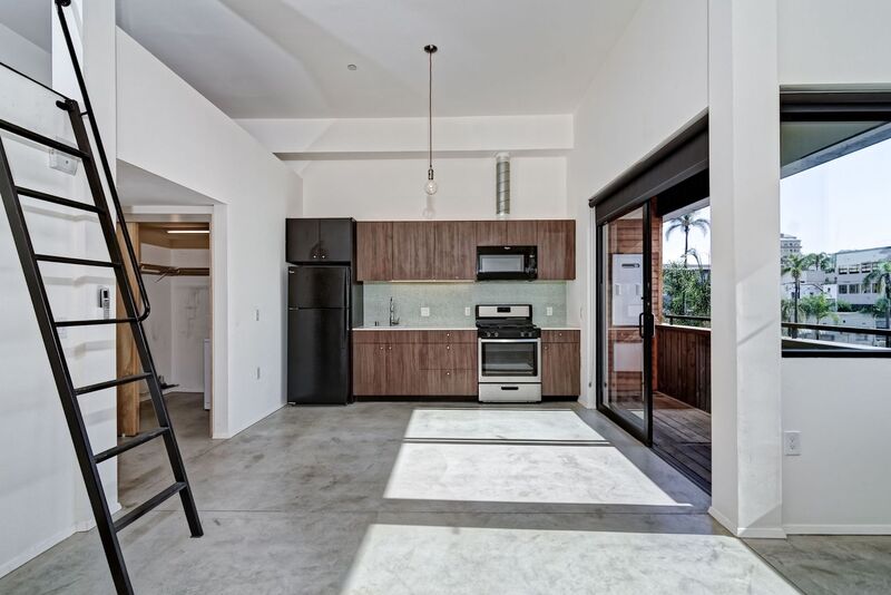 San Diego Apartment: 2870 Fourth Ave