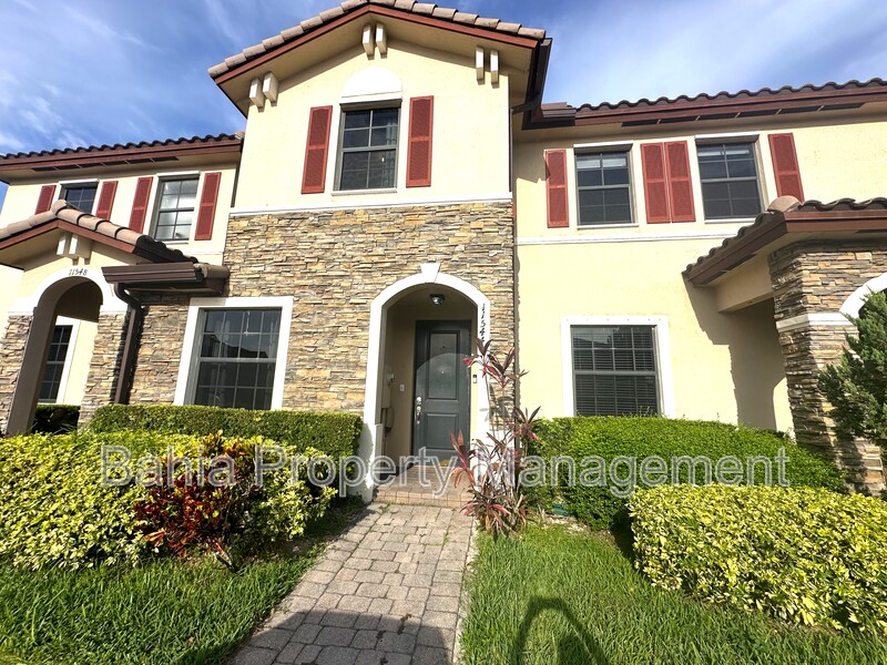 Miami Townhome: 11544 SW 151st Ave
