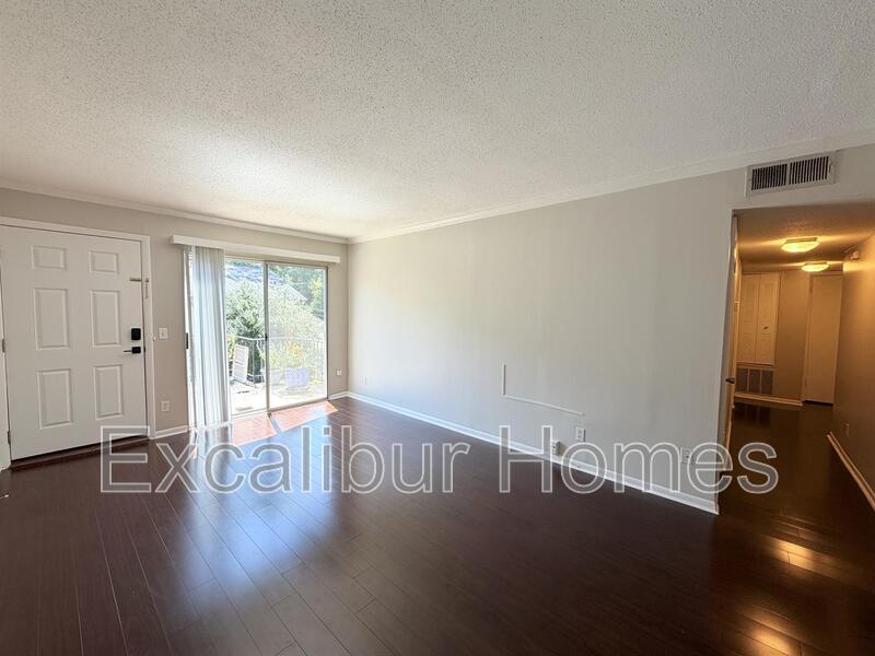 2 Bedroom House – 1181 Church St #G, Decatur, GA