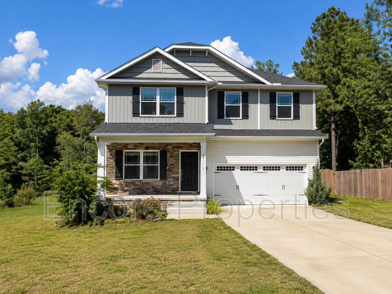 Cameron House: 38 Knotty Pine Dr
