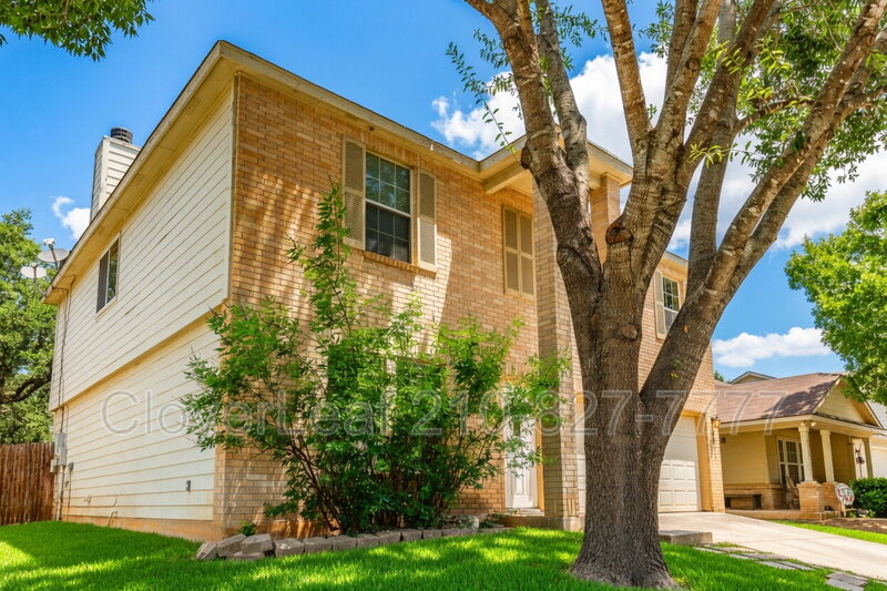 San Antonio House: 4011 Bulverde Pkwy