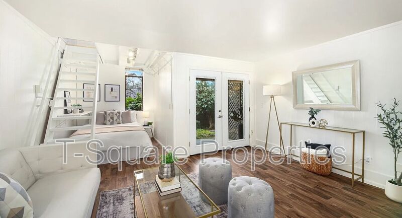 Redmond Condo: 6779 138th Ave NE