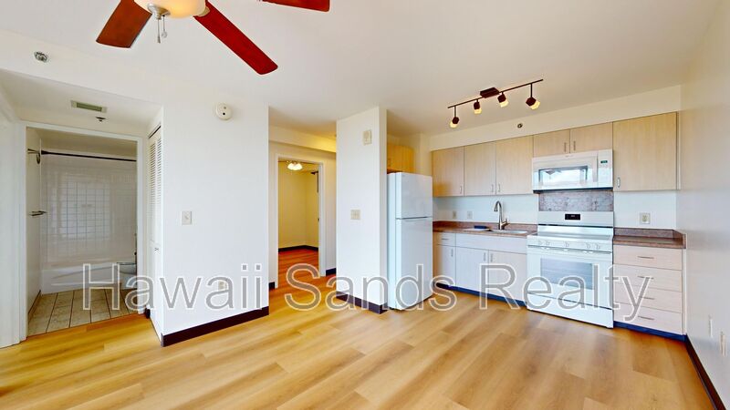 Waipahu Condo: 94-302 Paiwa St.