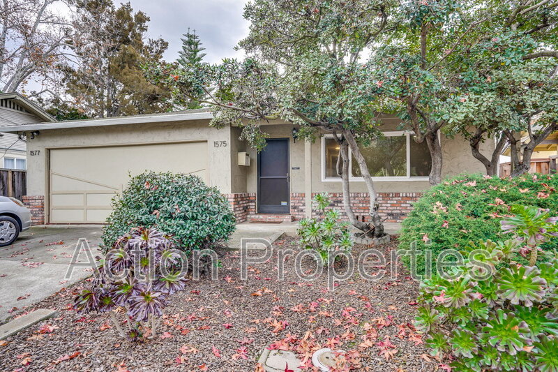 Mountain View Condo: 1575 California Street