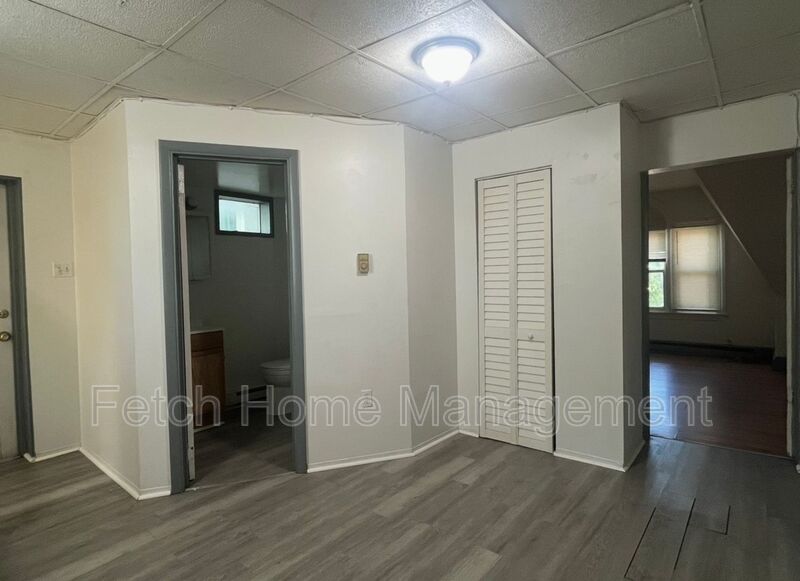Lancaster House: 618 East King Street