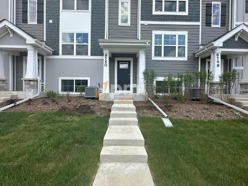 Saint John Townhome: 8750 Clover Lane