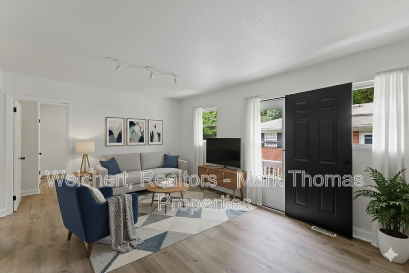 Durham Condo: 1522 N. Roxboro Street