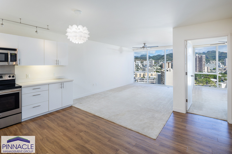 Honolulu Condo: 888 Kapiolani Blvd. #2201