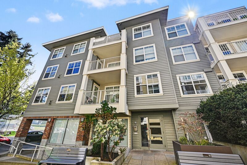 Seattle Condo: 2901 NE Blakeley St