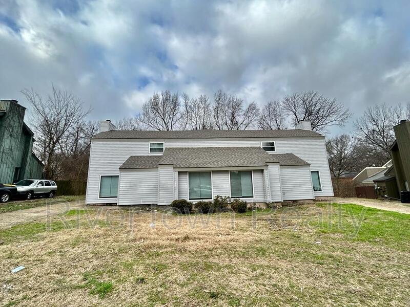 Memphis House: 3353 Fairbanks St