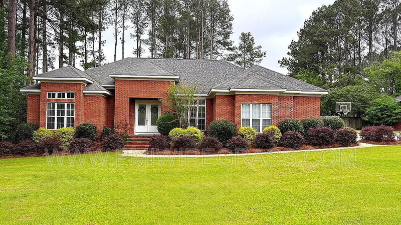 Dothan House: 201 Piccadilly Ln