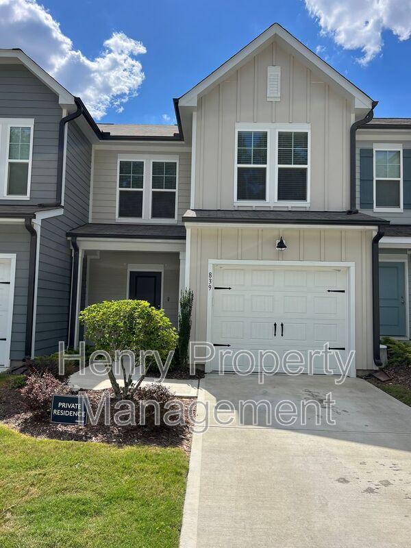 Wendell House: 839 McKenzie Park Terrace