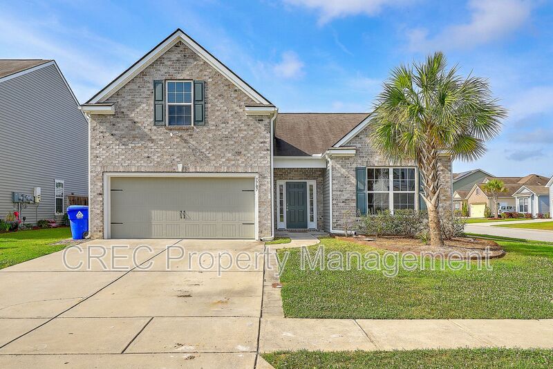 North Charleston House: 7707 High Maple Circle