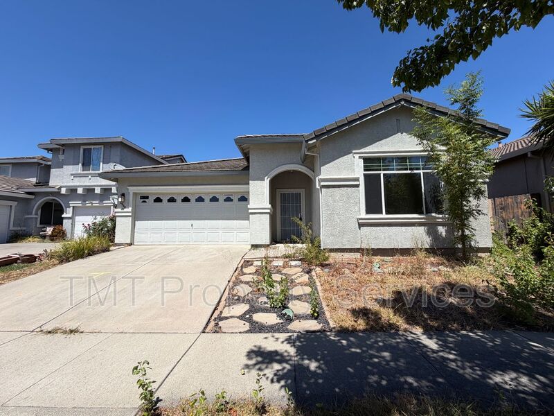 West Sacramento House: 3590 Peter Island Rd.