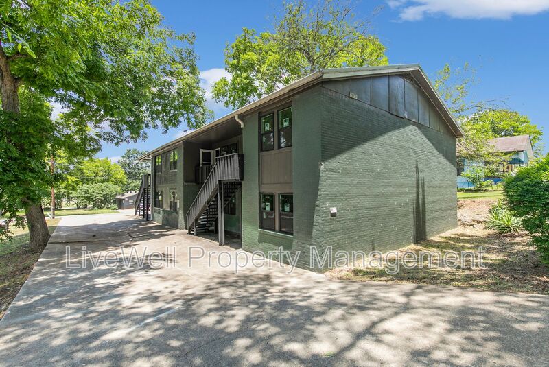 Birmingham House: 2608 20th Ave N