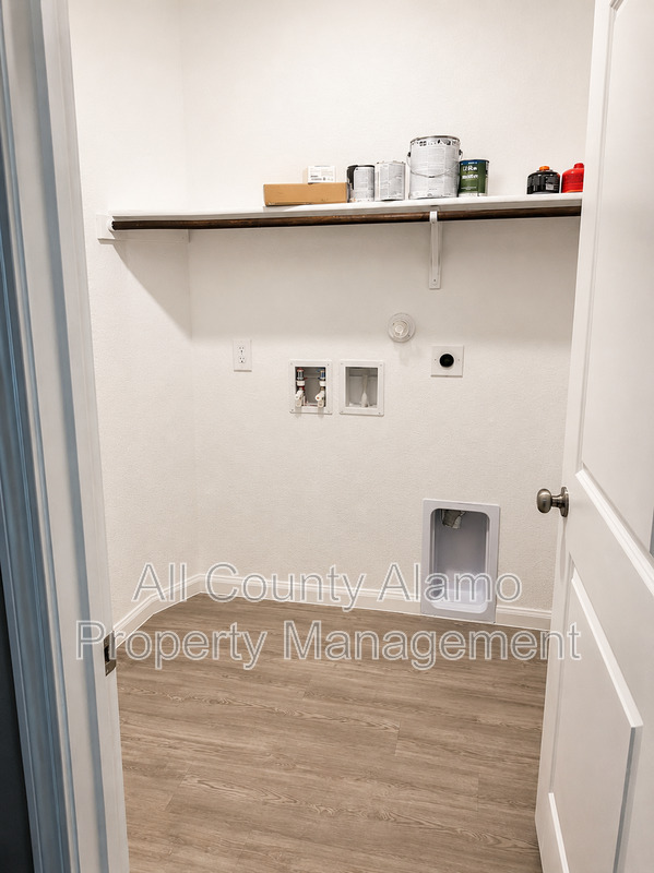 Main Rental Photo 29