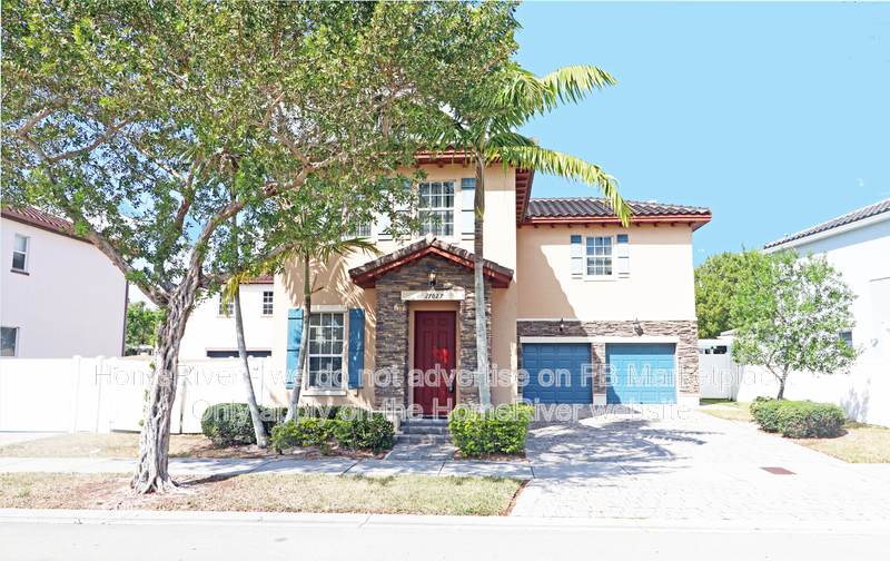 Miami House: 17027 SW 94th Way