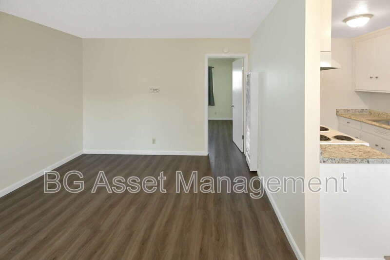 San Pablo Condo: 1333 Market Avenue