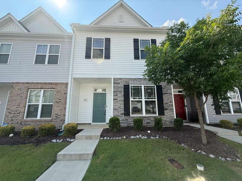 Clayton Townhome: 88 Liam Street