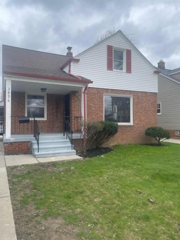 Cleveland Heights House: 3896 Parkdale Road