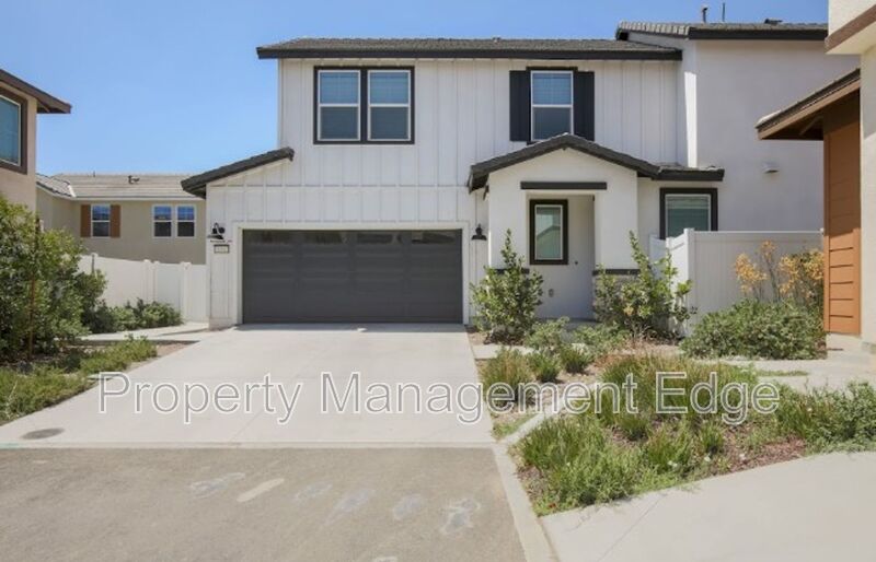 Menifee House: 30183 Sunset Pier Dr