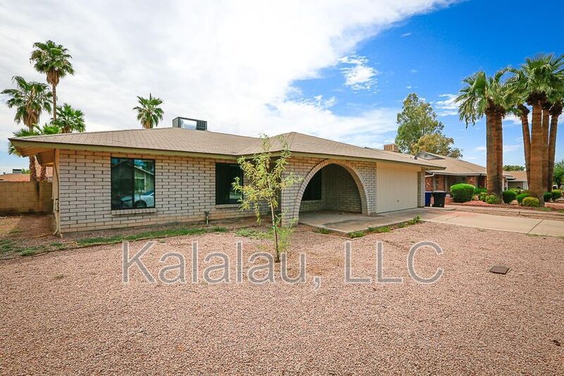 Mesa House: 1259 W Kiva Ave