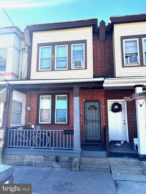 Gloucester City House: 917 Koehler Street