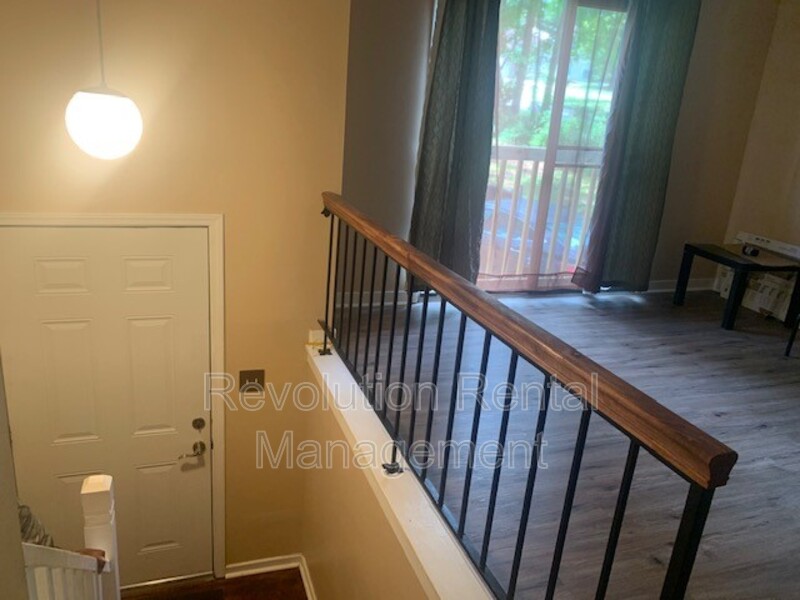105 Fortress Dr GA 30269-1007 - Photo 3