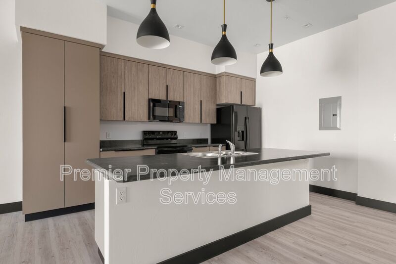 Billings Condo: 2310 1st Ave N