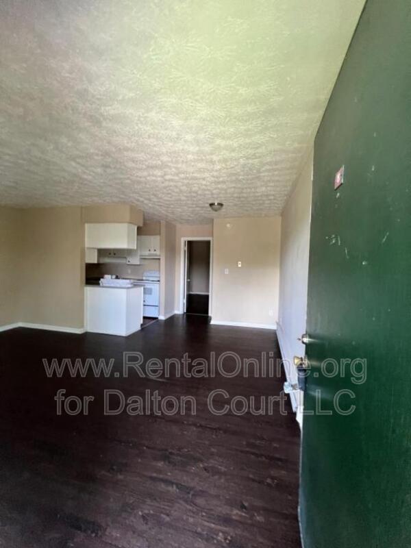 Lexington Condo: 1972 Cambridge Drive