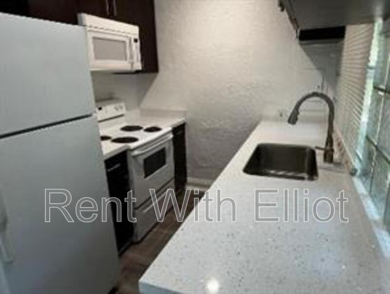 Lauderhill House: 3150 NW 3 St