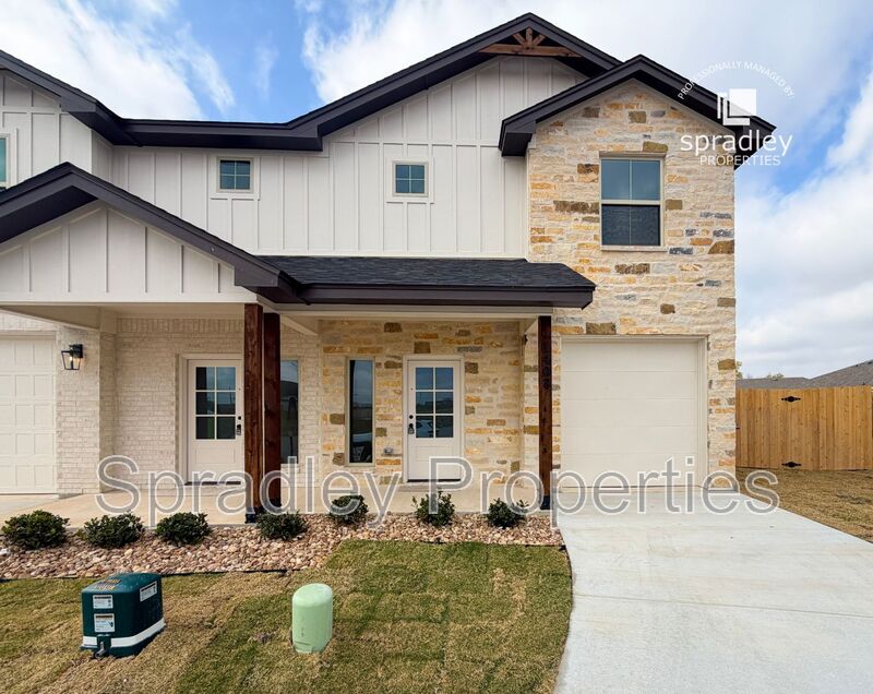 Temple Townhome: 1408 Rita Blanca Ct