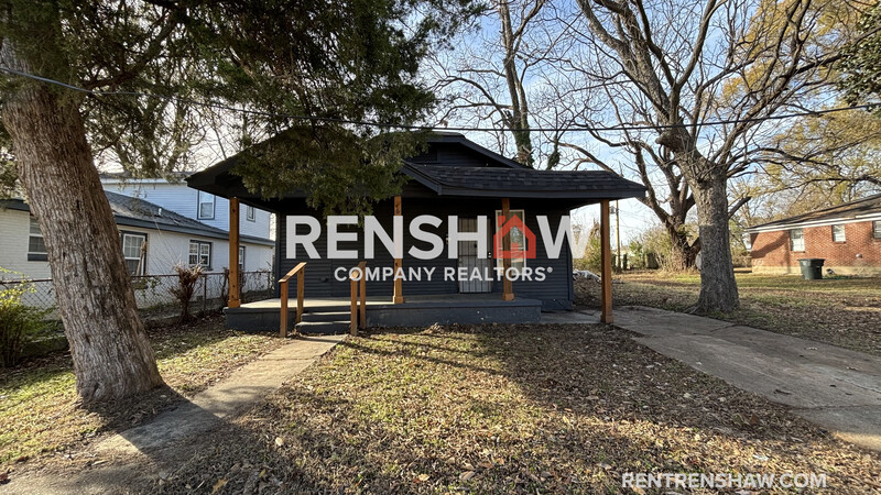 Memphis House: 689 Baltimore St