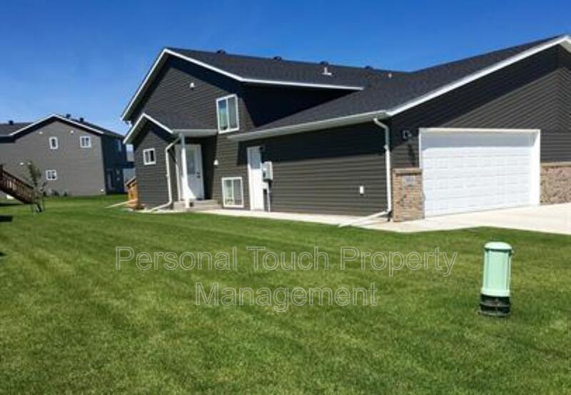 West Fargo Condo: 2320 5th St W