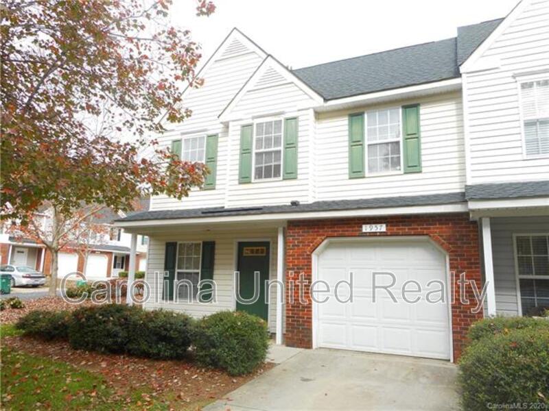 Charlotte Townhome: 1957 University Heights Ln