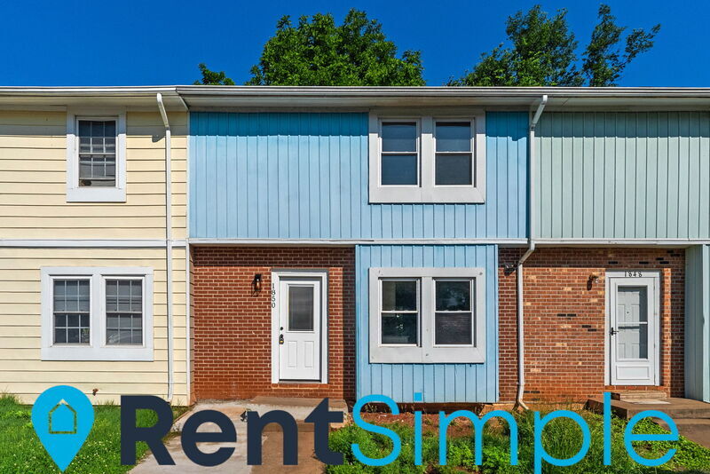 Culpeper Townhome: 1850 Picadilly Circle
