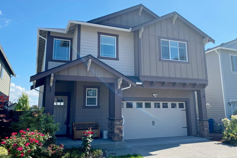 Renton House: 13741 Southeast 184th Place