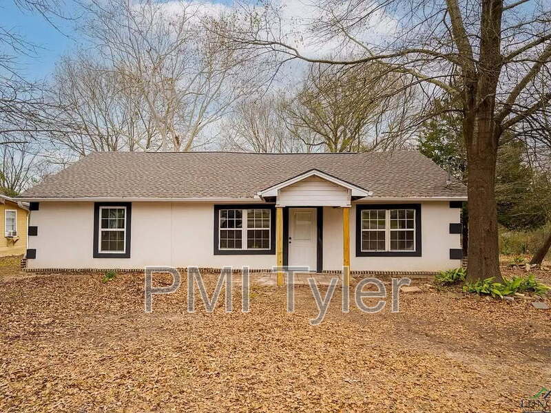 Big Sandy House: 514 N Pearl St
