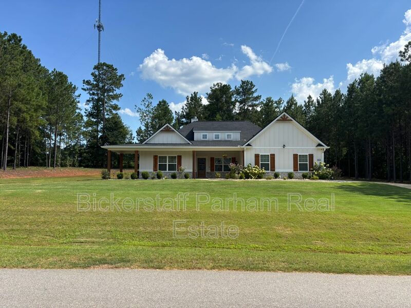 Cataula House: 311 Mulberry Crossing Drive