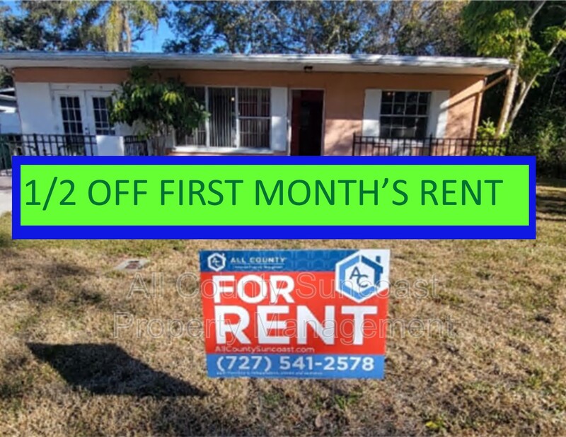 St. Petersburg House: 11173 51st Ave N