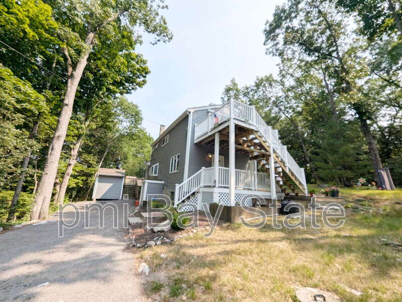 Hyde Park Condo: 3 Weston St